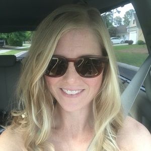 Meet your Posher, Jenny